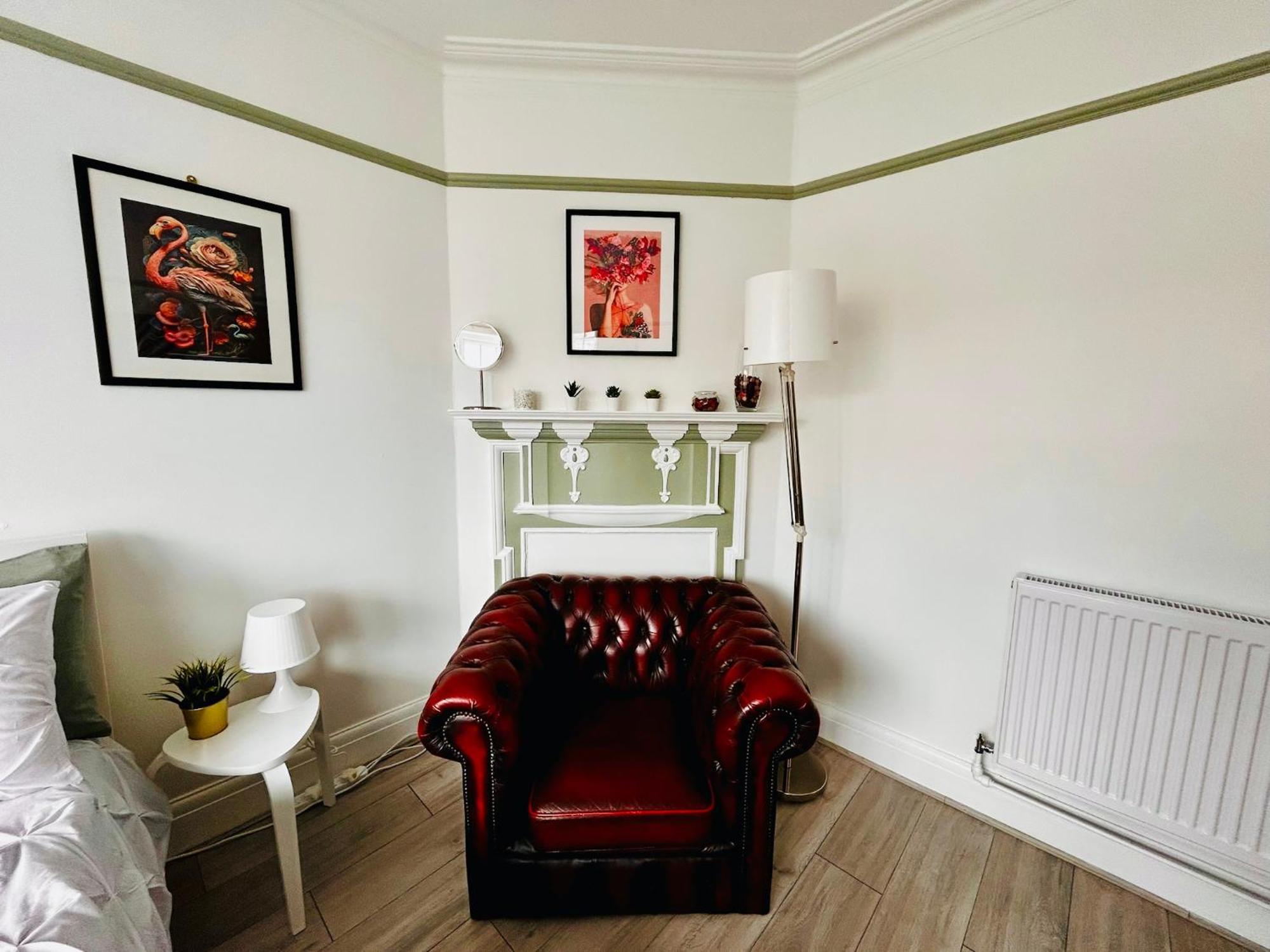 Rest Boutique Golders Green ロンドン エクステリア 写真